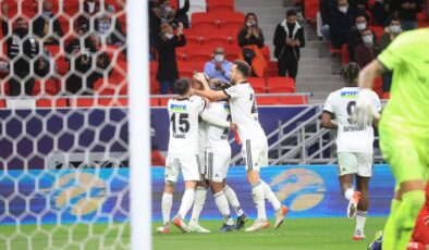 Beşiktaş, Süper Kupa’nın sahibi