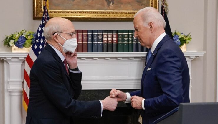 Biden’ın yeni Yüksek Mahkeme yargıcı adayı siyahi bir kadın olacak