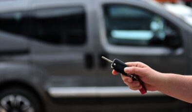 Bursa merkezli oto dolandırıcılarına operasyon