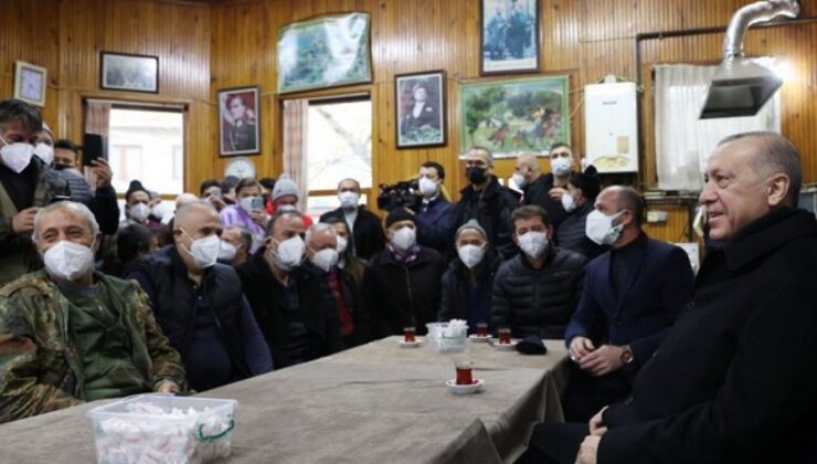 Cumhurbaşkanı Erdoğan’dan Sarıyer’de kıraathane ziyareti