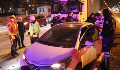 Edirne’de meydana gelen kazada, tır sürücüsü alkollü, otomobil sürücüsü ise Covid-19 hastası çıktı