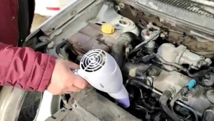 Erzurum’da soğuktan araçlar dondu