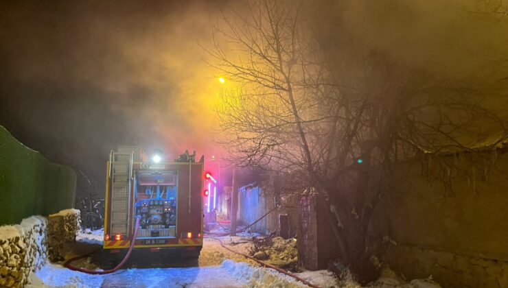 Eskişehir’de saatlerce süren yangın 80’e yakın hayvanı telef etti