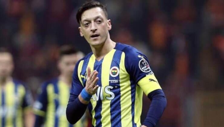 Fenerbahçe’ye Mesut Özil şoku! Antalya kampına gidemeyecek…