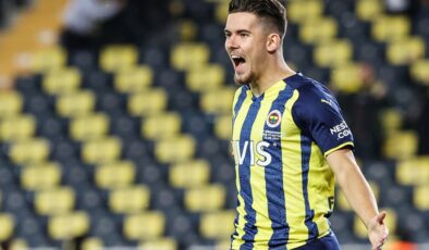 Ferdi Kadıoğlu ve Fenerbahçe yeni sözleşme için anlaştı mı?