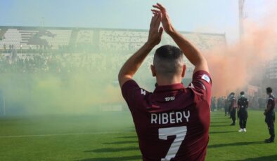 Franck Ribery’den veda kararı