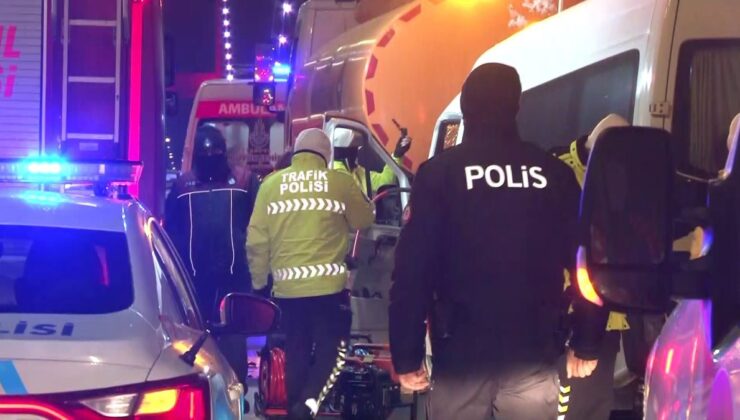 FSM’de tuz tankerine çarpan servisin şoförü öldü