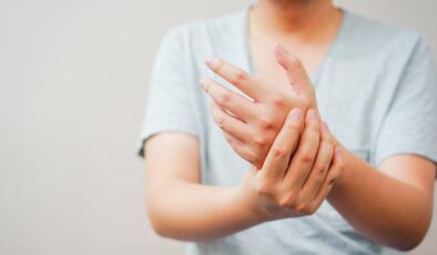 Hastalık habercisi ellerle ilgili 10 sağlık sorunu