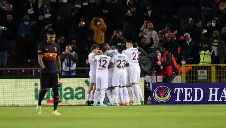Hatayspor, Galatasaray’ı 4 golle mağlup etti