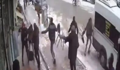 Iğdır’da bıçaklı sopalı kavga kamerada