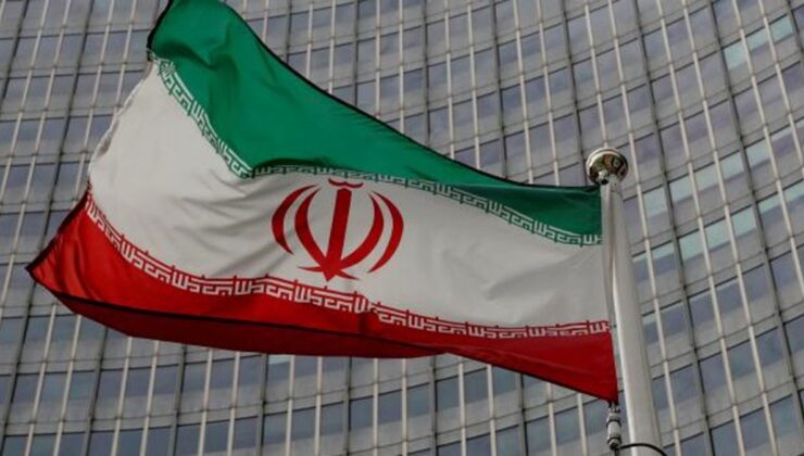 İran’da casusluk yapan Fransız vatandaşına 8 yıl 8 ay hapis cezası