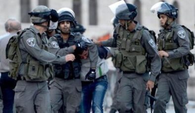 İsrail, ‘kar topu attılar’ diye 2’si çocuk 3 Filistinliyi gözaltına aldı