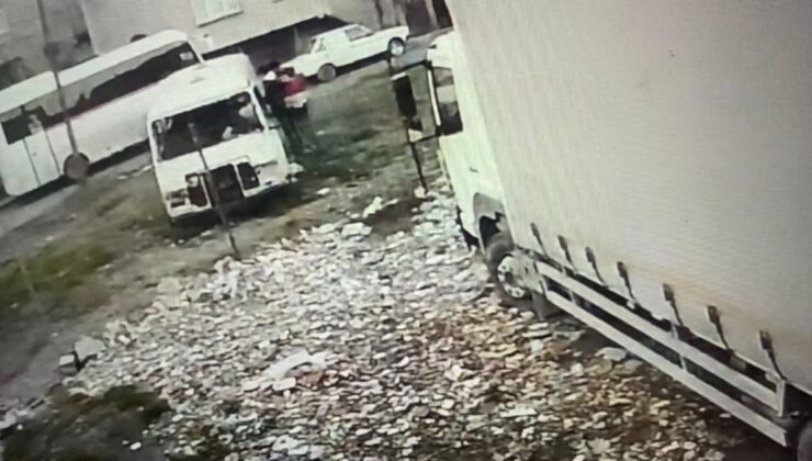 İstanbul’da minibüsü yakıp kaçtılar