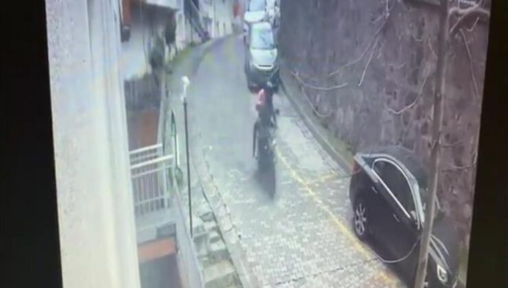 İstanbul’un 3 ilçesinde kapkaç ve hırsızlık yapan 2 şüpheli yakalandı