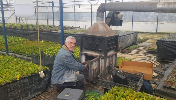 İzmirli çiçekçiler zirai don nöbetine çıktı