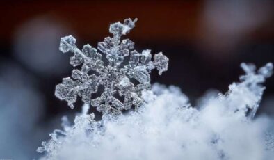 Kar sessizliğinin sebebi: Sırrı kar tanelerinde…