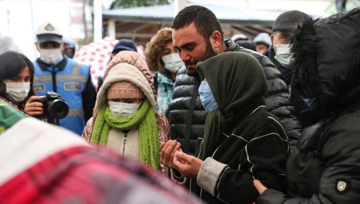 Kartal’da öldürülen Ömür hemşireye veda