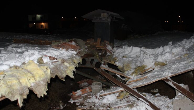 Kayseri’de kar nedeniyle çatı çöktü: 3 inek telef oldu