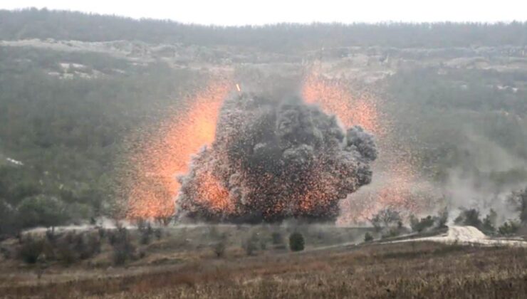 Kırım’da 2. Dünya Savaşı’ndan kalma bombalar patlatıldı