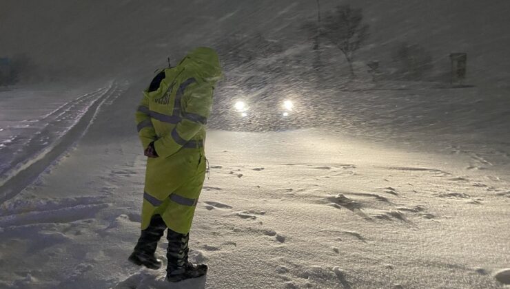 Konya’da Karaman istikameti hariç tüm yollar trafiğe kapatıldı