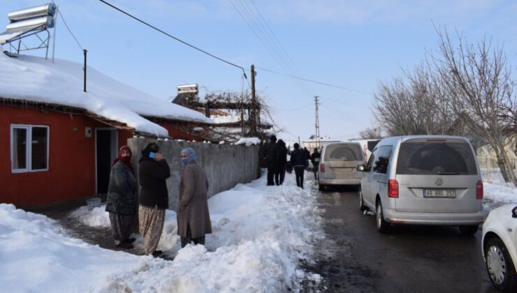 Malatya’da annesiyle tartışan babasını tüfekle öldürdü