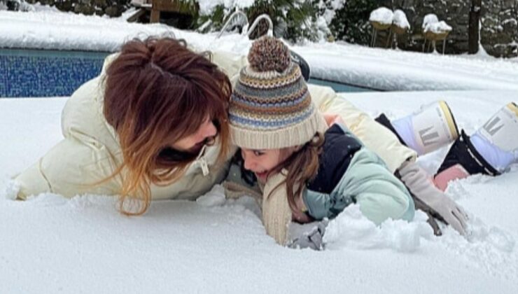 Nur Fettahoğlu’ndan kar pozları