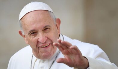 Papa Francis: Çiftler, çocuk yerine evcil hayvan sahibi oluyor