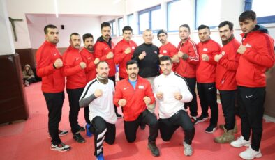 PÖH’lerden kurulu kick boks takımı, başarılarıyla göz doldurdu