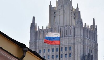 Rusya Dışişleri: Rus ve Ukrayna halkları arasındaki savaş fikrini kabul etmiyoruz