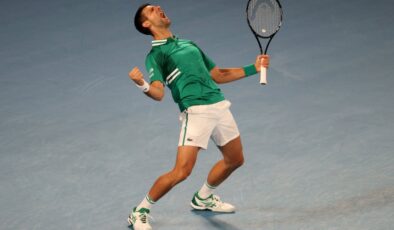 Sırp tenisçi Djokovic, aşı olmadığı için Avustralya’ya giremedi