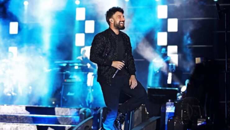 Tarkan’dan Mısır’da yılbaşı konseri