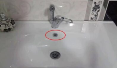 Açıklıyoruz: Lavabolardaki küçük delik neden var