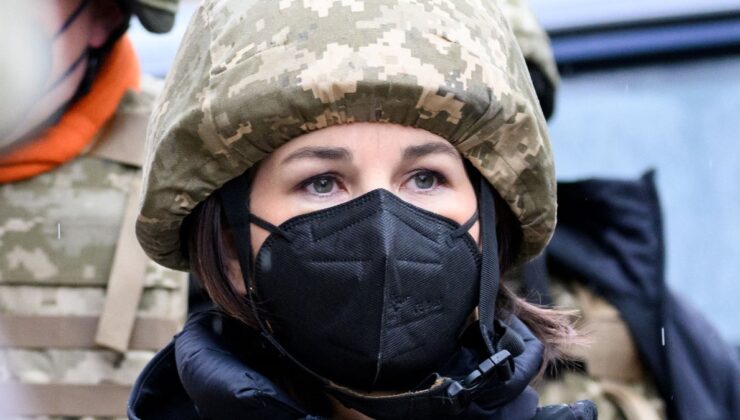 Almanya Dışişleri Bakanı Baerbock, Donbas bölgesini ziyaret etti