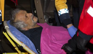 Almanya’da yeterli sağlık hizmeti alamayan Türk hasta Ahmet Demiray, Türkiye’ye getirildi