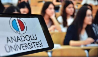 AÖF kayıt yenileme tarihleri 2022: AÖF bahar dönemi kayıt yenileme ve ders seçimi ne zaman?