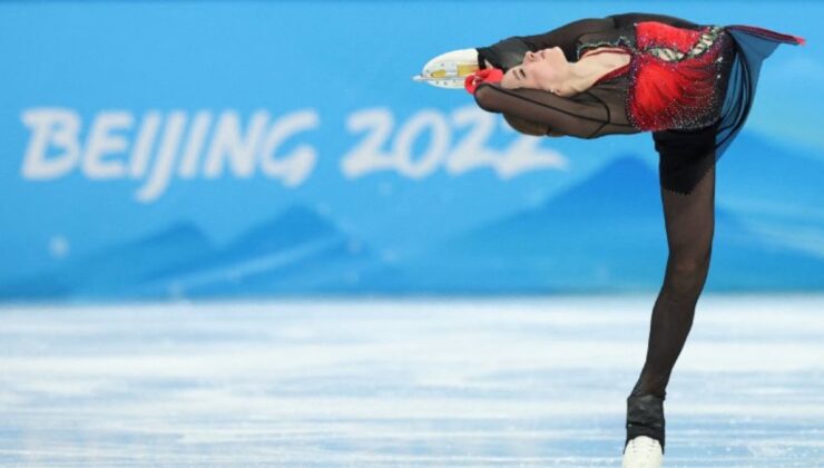 Artistik buz pateninde Kamila Valieva tarihe geçti