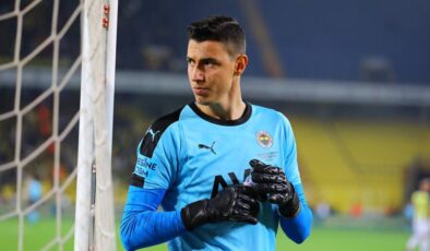Berke Özer, Fenerbahçe’de kalmaya isteksiz