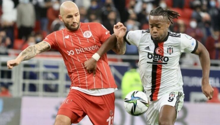 Beşiktaş – Antalyaspor maçının muhtemel 11’leri