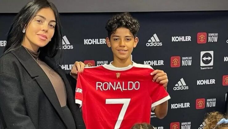 Cristiano Ronaldo’nun oğlu Manchester United’a transfer oldu