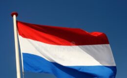 Hollanda, Ukrayna’ya olan uçuşları askıya aldı