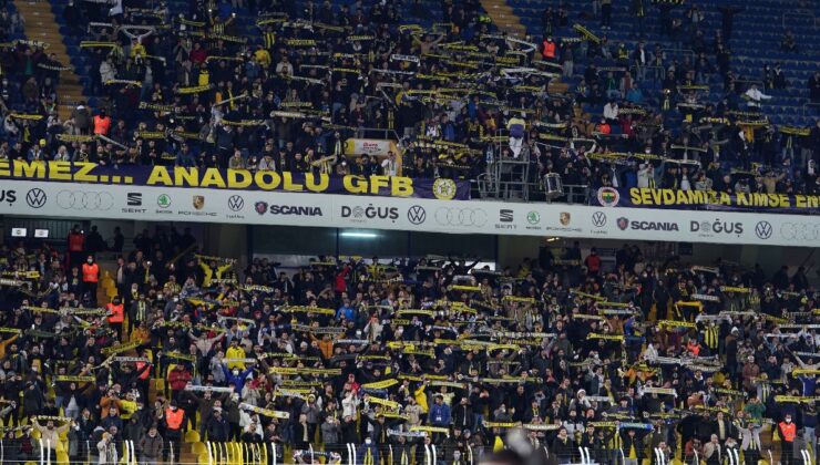 Kadıköy’de istifa protestosu