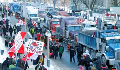 Kanada polisi, kamyoncuların protestosu için “ayaklanma” dedi
