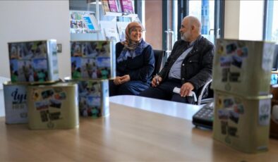 Konya’da çocuğu olmayan Fatma teyze, 6 kıtada 90 yetimin annesi old