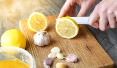 Limon suyuna sarımsak eklemenin muhteşem faydaları