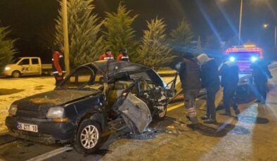 Nevşehir’de otomobil ile yolcu otobüsü çarpıştı: 1 ölü 3 yaralı