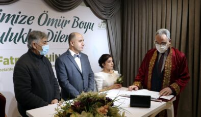 Nikah salonlarında 02.02.2022 yoğunluğu