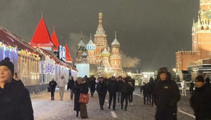 Rusya’da kar yağışı kartpostallık görüntüler oluşturdu