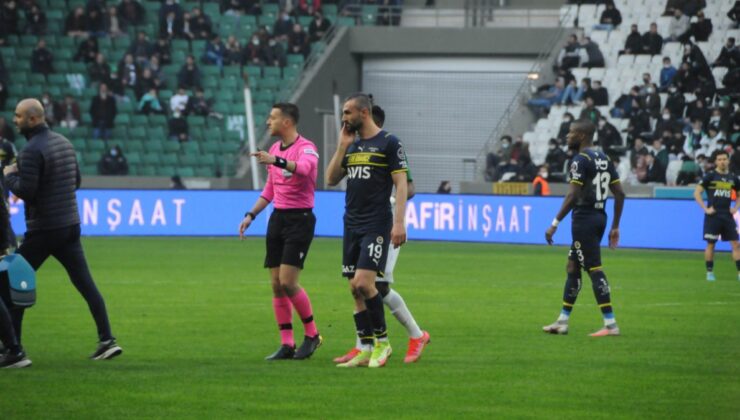 Serdar Dursun kırık şüphesiyle hastaneye kaldırıldı