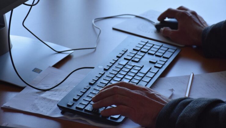 Siber dolandırıcılar, ‘Kadına şiddet’ ve ‘hayvan hakları’nı kullanıyor