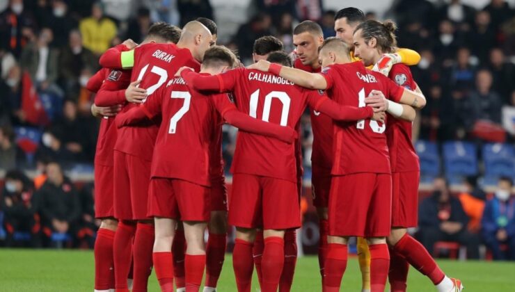 Türkiye FIFA sıralamasında 2 basamak geriledi